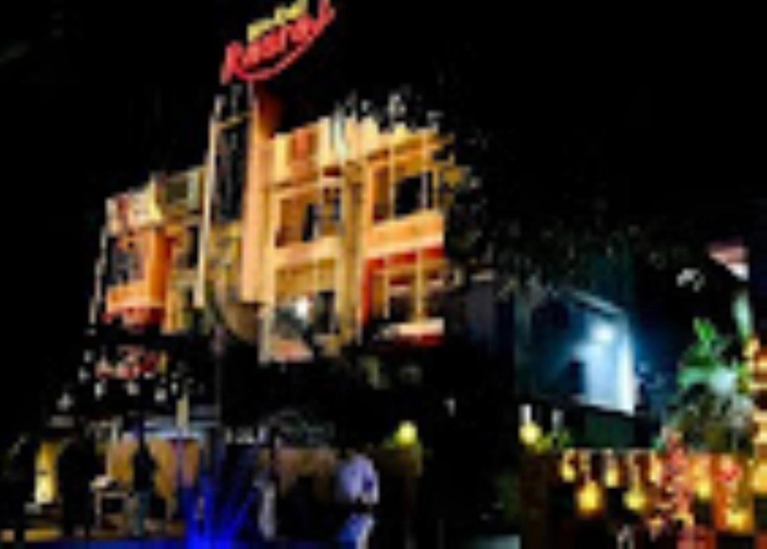 Hotel Rasraj , Dhule 外观 照片